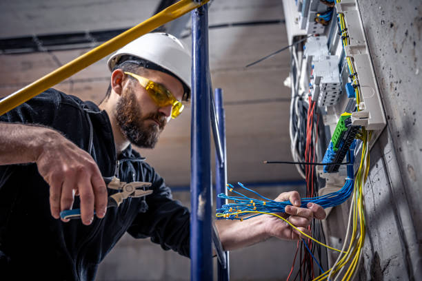 Best Ceiling Fan Installation Electrician  in Bend, OR